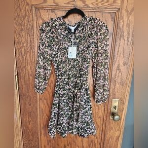 Lauren Conrad xsmall dress.